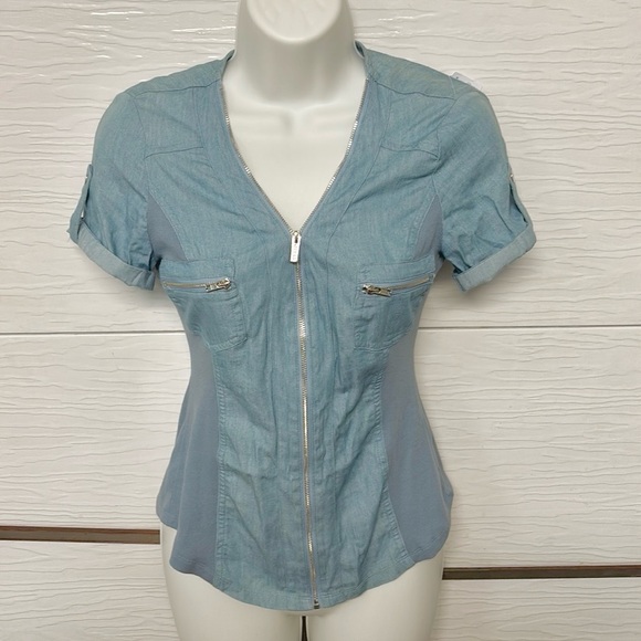 Guess Tops - NWOT Guess Light Blue zipper short sleeve top size XS